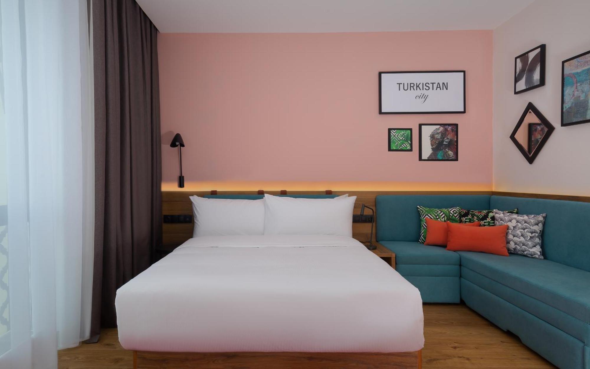Hotel Hampton By Hilton Turkistan Exteriér fotografie